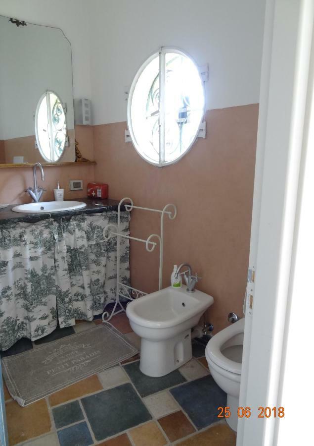 דירות סאבונה Bed & Blu מראה חיצוני תמונה