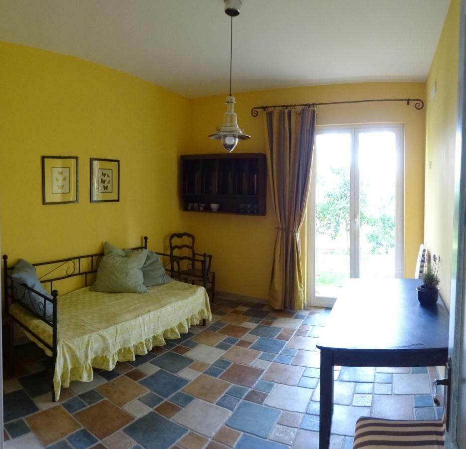 דירות סאבונה Bed & Blu מראה חיצוני תמונה